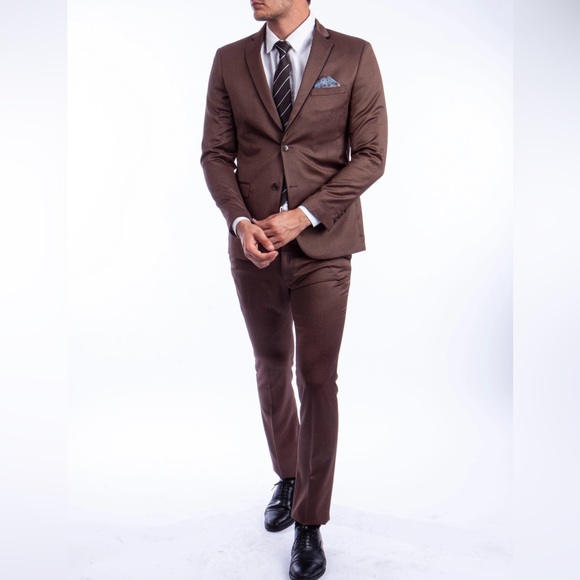 New mens suit